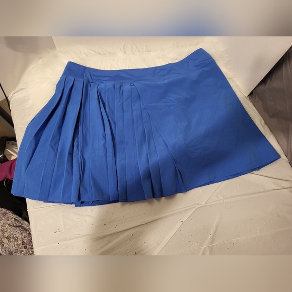 Lole Blue Pleated Women's Skort, Size XL - Picture 3 of 4